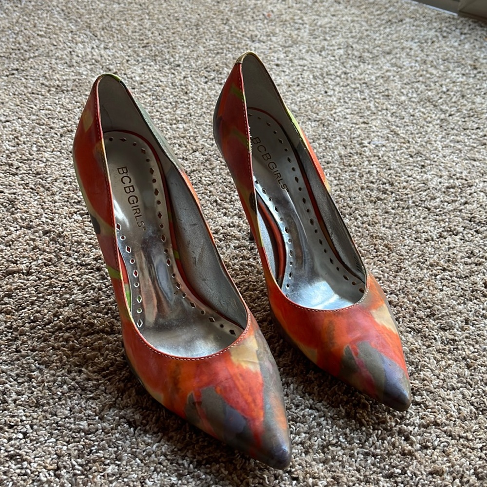 BCBGGirls Fun pointed toe heels